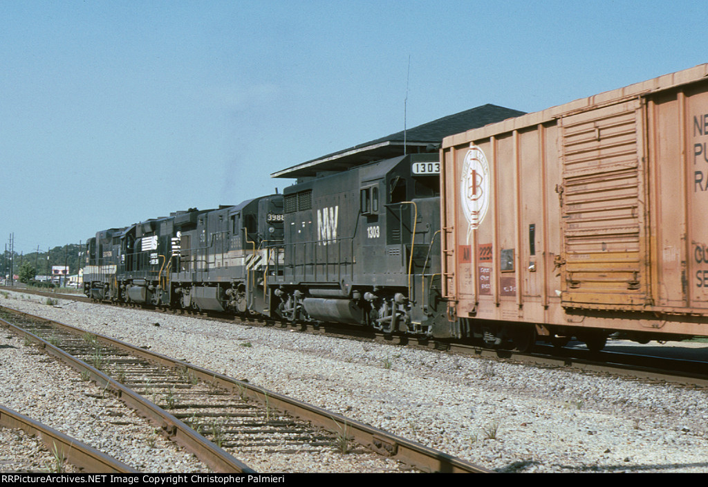 Northbound NS Train